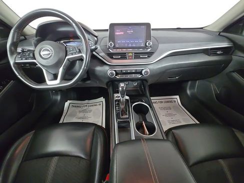 Used 2023 Nissan Altima 2.5 SR FWD image 10