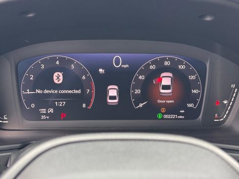 Certified 2025 Honda Accord LX image 19