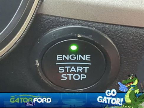 Used 2020 Ford Escape SE Sport image 34