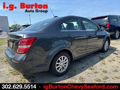 Used 2018 Chevrolet Sonic LT w/ Convenience Package FWD image 6