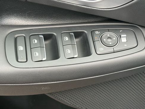 Used 2025 Hyundai Sonata SEL AWD/4WD image 12