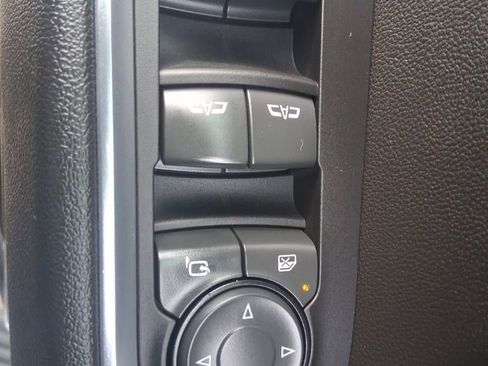 Used 2022 Chevrolet Silverado 1500 LTZ image 20