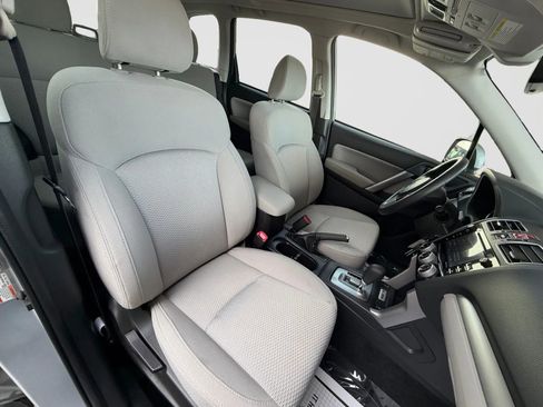 Used 2018 Subaru Forester 2.5i Premium image 21