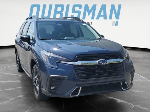 Used 2024 Subaru Ascent Touring image 1