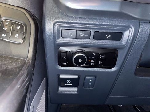 Used 2023 Ford F150 Lariat w/ Equipment Group 502A High image 25