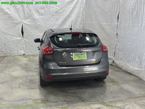 Used 2017 Ford Focus SEL w/ Cold Weather Package FWD image 31