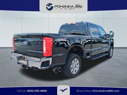Used 2024 Ford F250 XLT AWD/4WD image 5