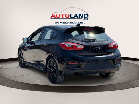 Used 2018 Chevrolet Cruze LT w/ Sun And Sound Package FWD image 5