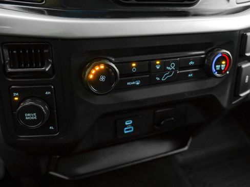 Used 2022 Ford F150 XLT image 22