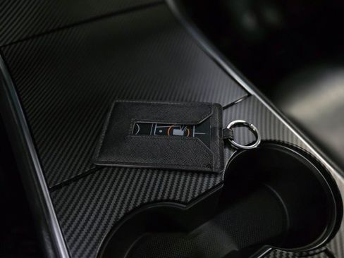 Used 2020 Tesla Model Y Long Range image 39