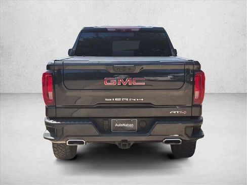 Used 2022 GMC Sierra 1500 AT4 w/ AT4 Premium Package AWD/4WD image 6