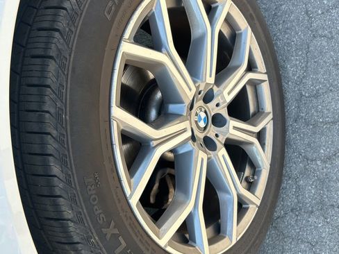 Used 2026 BMW X7 xDrive40i AWD/4WD image 22