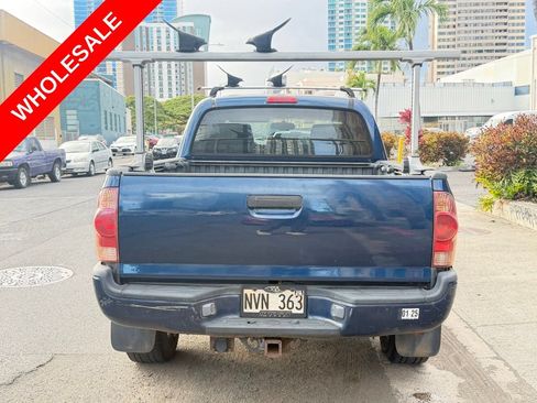 Used 2005 Toyota Tacoma PreRunner RWD image 4