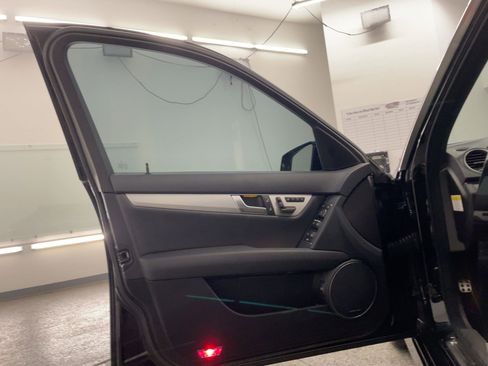 Used 2013 Mercedes-Benz C 250 C 250 Sport image 19