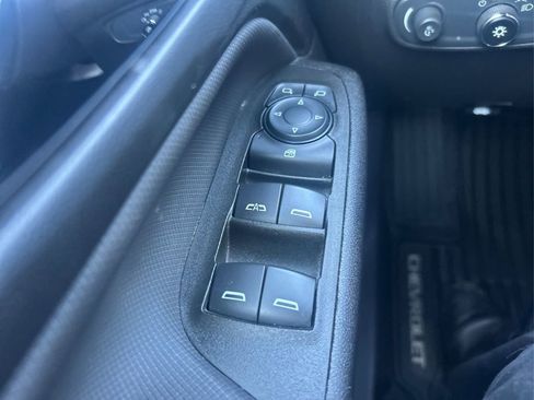 Used 2024 Chevrolet Equinox RS AWD/4WD image 35