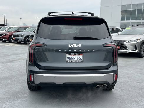 Certified 2024 Kia Telluride EX image 5