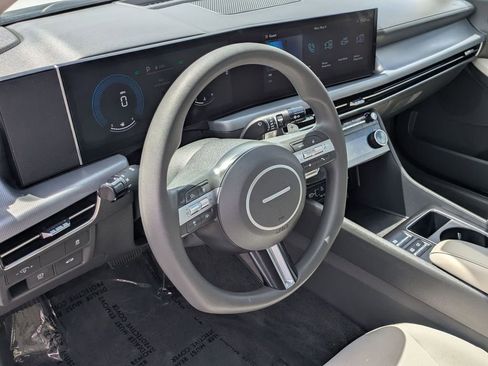 Used 2025 Hyundai Sonata SEL FWD image 18