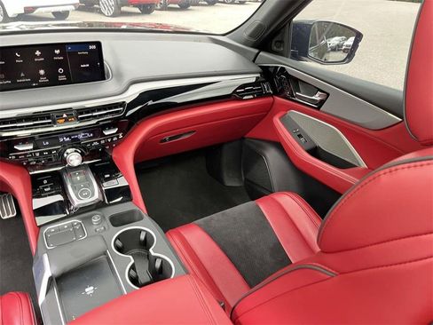 Used 2023 Acura MDX A-Spec image 30