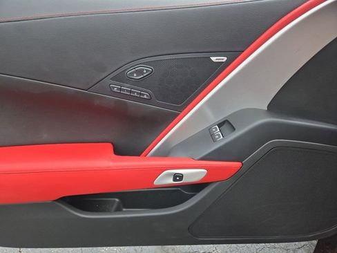 Used 2019 Chevrolet Corvette Stingray Convertible w/ 2LT Preferred Equipment Group RWD image 29