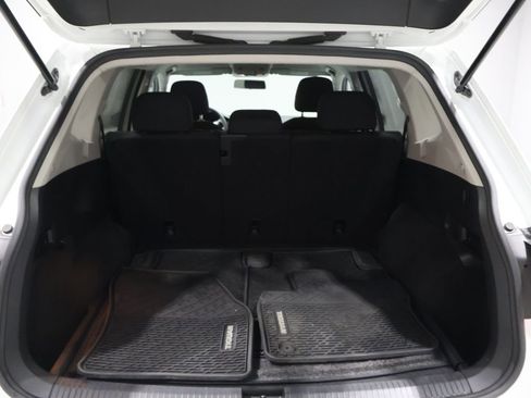 Used 2021 Volkswagen Tiguan S image 18