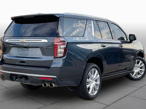Used 2021 Chevrolet Tahoe High Country w/ Premium Package 2 AWD/4WD image 14