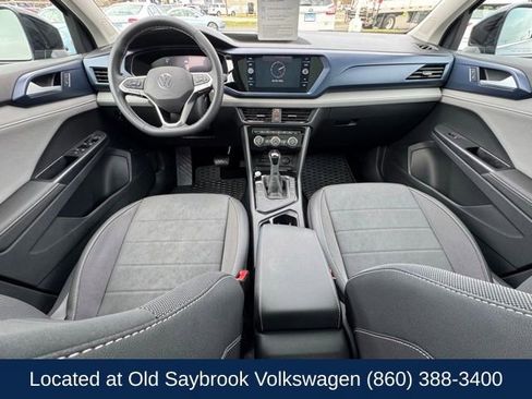 Used 2024 Volkswagen Taos SE image 13