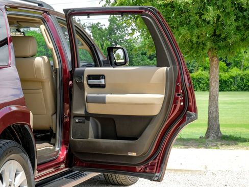 Used 2011 Toyota Sequoia Limited RWD image 39