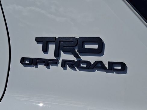 Used 2026 Toyota 4Runner TRD Off-Road Premium AWD/4WD image 29