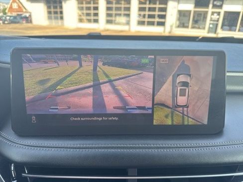 Used 2025 INFINITI QX60 Luxe image 25