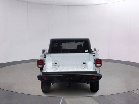New 2026 Jeep Gladiator Sport AWD/4WD image 5