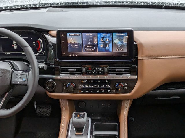 Used 2026 Nissan Pathfinder Platinum w/ Cargo Package FWD image 19
