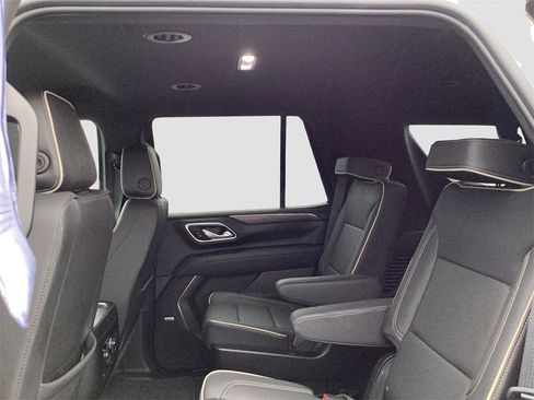 Used 2024 Chevrolet Tahoe Premier image 13