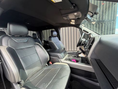 Used 2018 Ford F150 Raptor w/ Equipment Group 801A Mid AWD/4WD image 33
