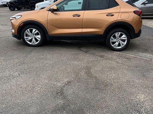 Used 2024 Buick Encore GX Preferred image 6