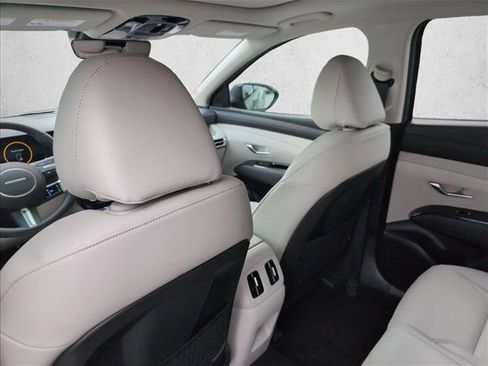 New 2026 Hyundai Tucson Limited FWD image 16