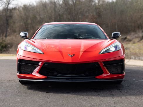 Used 2020 Chevrolet Corvette Stingray Premium Cpe w/ 3LT Preferred Equipment Group image 12