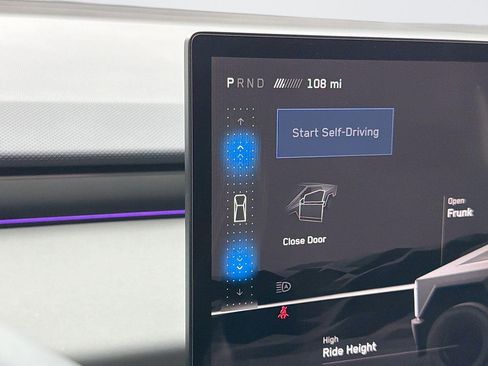Used 2024 Tesla Cybertruck AWD Crew Cab image 12