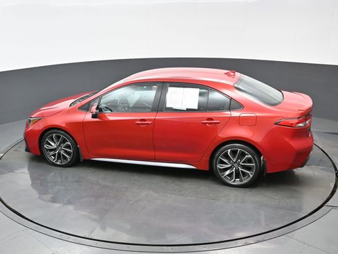 Used 2021 Toyota Corolla SE w/ Carpet Mat Package (TMS) image 34