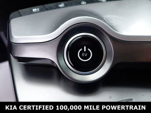 Certified 2022 Kia EV6 Wind w/ Wind Technology Package AWD/4WD image 18