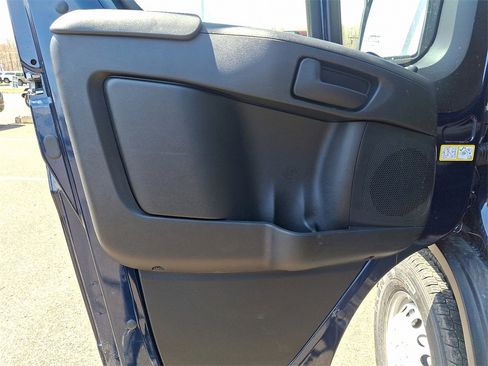 New 2025 RAM ProMaster 2500 w/ Convenience Group image 7