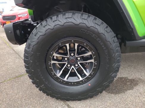 New 2026 Jeep Wrangler Unlimited Rubicon image 16