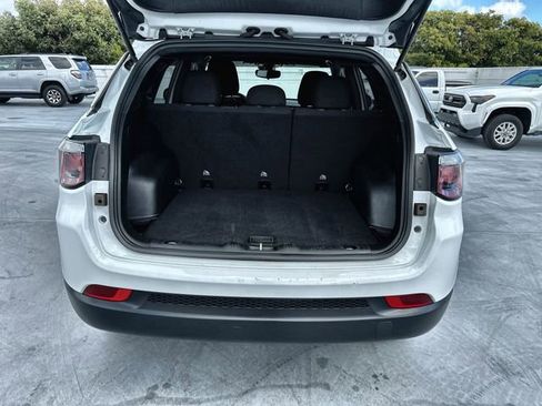 Used 2023 Jeep Compass Sport image 22