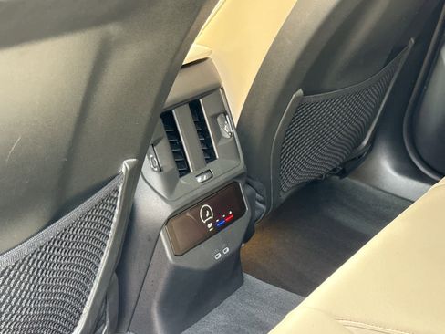 Certified 2025 BMW X3 xDrive30i w/ Premium Package image 17