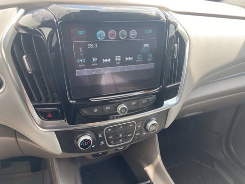 Used 2019 Chevrolet Traverse LT w/ LPO, Floor Liner Package image 18