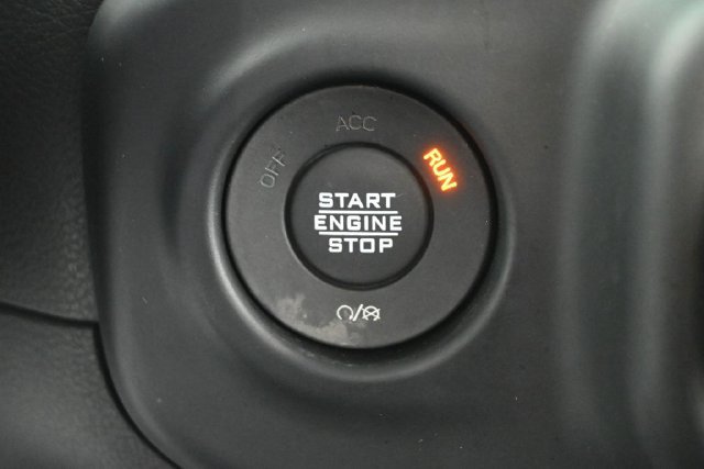 Used 2023 Jeep Wrangler Unlimited Sahara w/ Cold Weather Group AWD/4WD image 35
