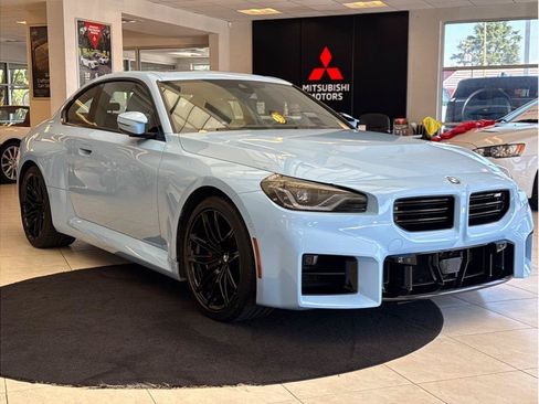 Used 2023 BMW M2 w/ Lighting Package RWD image 3