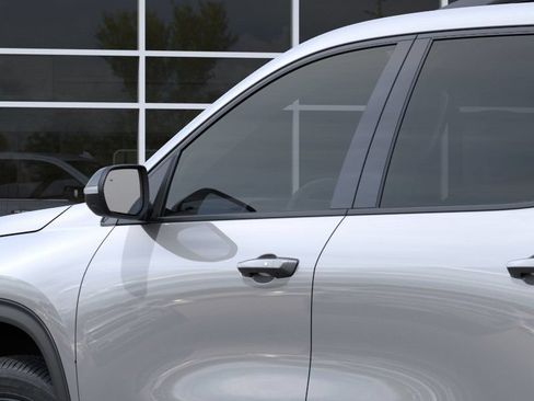 New 2026 Chevrolet Traverse LT w/ Midnight/Sport Edition FWD image 12