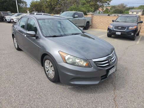 Used 2012 Honda Accord LX image 7