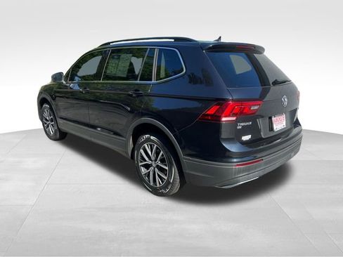 Used 2019 Volkswagen Tiguan SE w/ Panoramic Sunroof Package AWD/4WD image 5