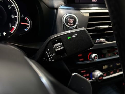 Used 2019 BMW X4 M40i AWD/4WD image 37